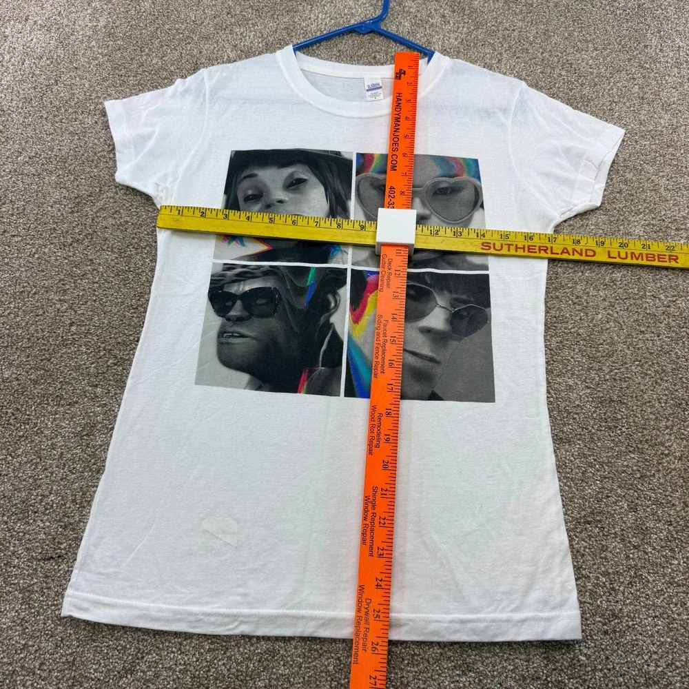Gorillaz T-Shirt White Tultex Medium Ringspun Cotton Band Tee Womens Pop Virtual